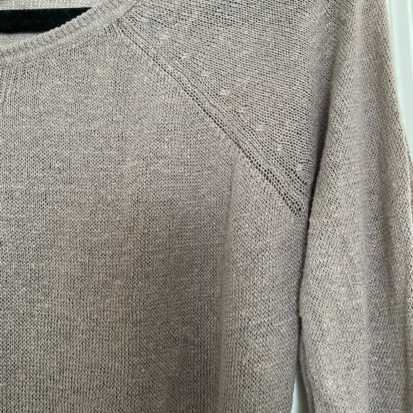 Aritzia Community Sweater - Picture 4 of 4